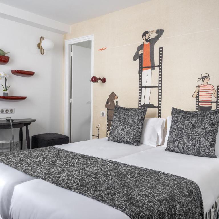 Hotel Astoria - Astotel - Chambre Familiale - 2 Chambres - 1