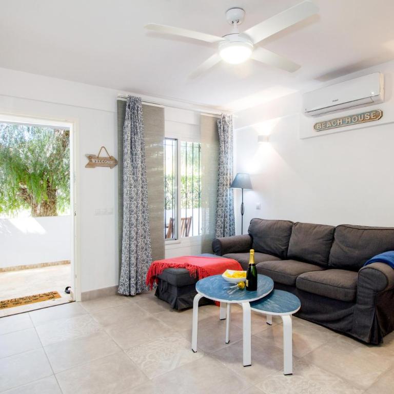 Perfectly located beachside apartment in Elviria Marbella - Apartamento de 2 dormitorios - 5