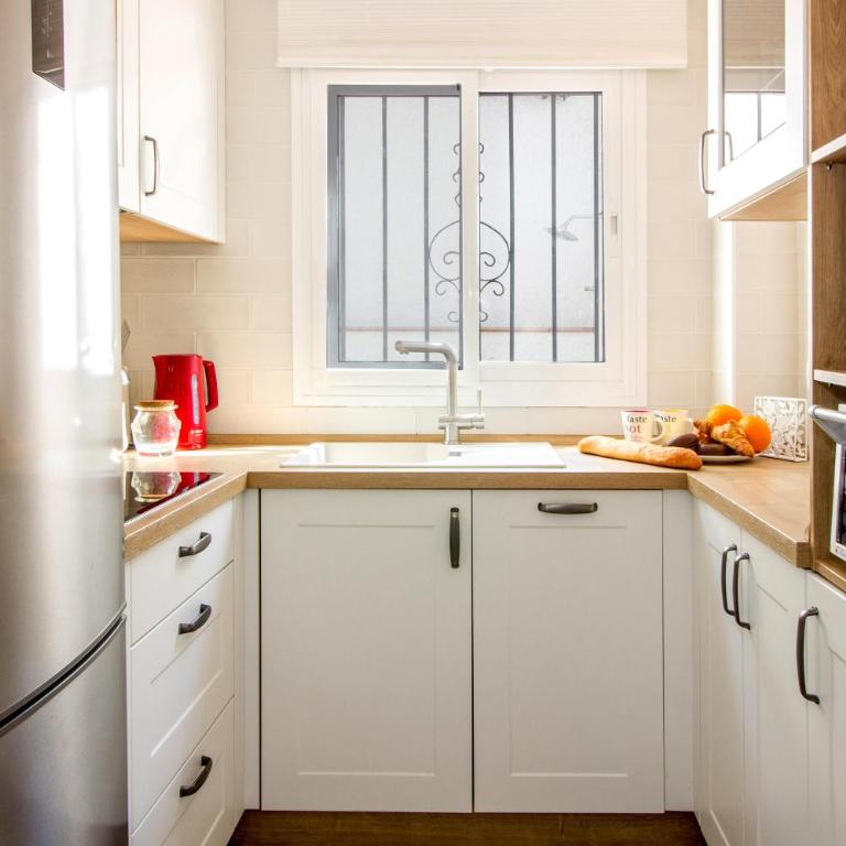 Perfectly located beachside apartment in Elviria Marbella - Apartamento de 2 dormitorios - 11