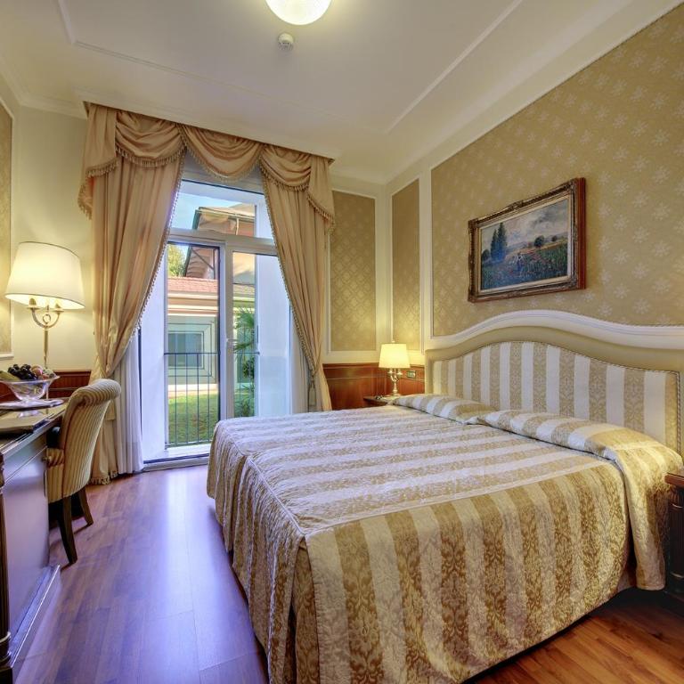 Hotel Simplon - Standard Double or Twin Room on the back - 5