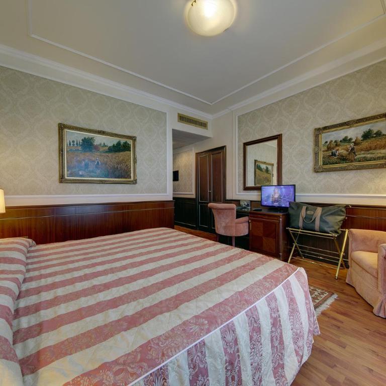 Hotel Simplon - Camera Deluxe Matrimoniale/Doppia con Letti Singoli - Lato Piscina o Lago - 8
