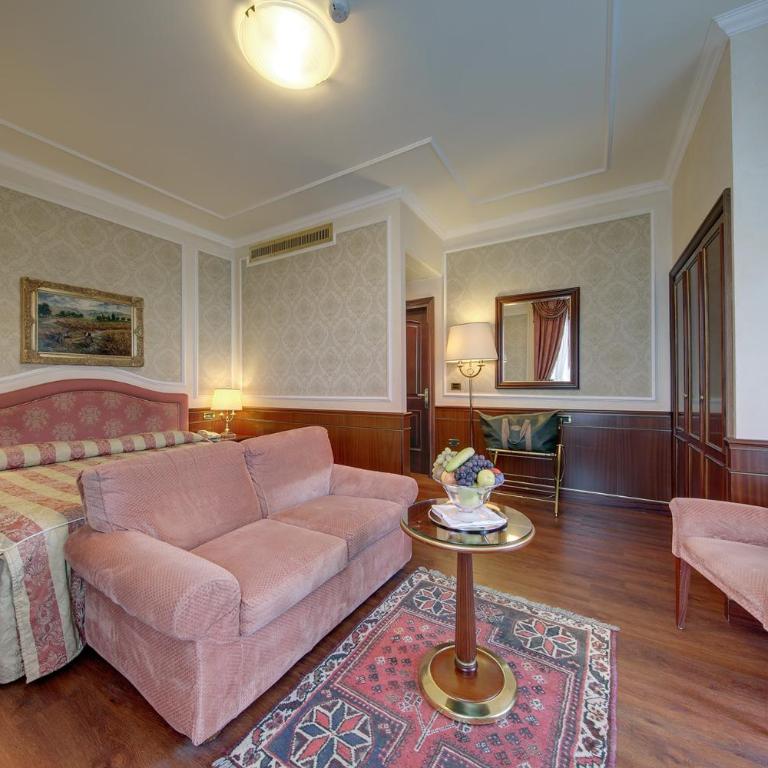 Hotel Simplon - Family 3 classic with lake or side pool view - 16