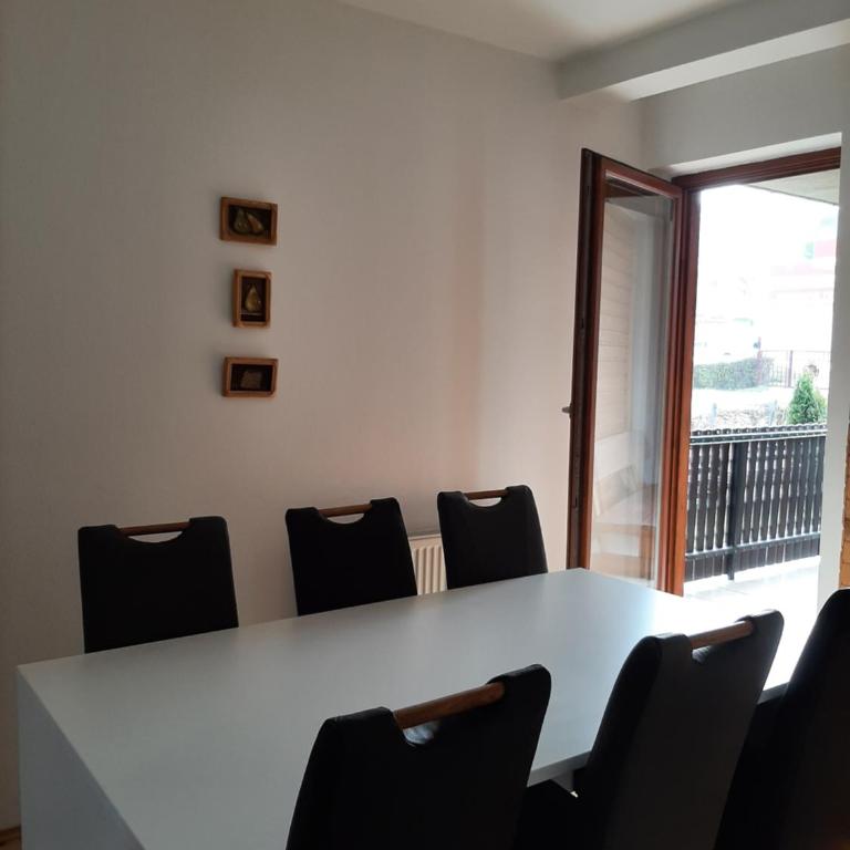 Aleksandar apartmani - Two-Bedroom Apartment - 18