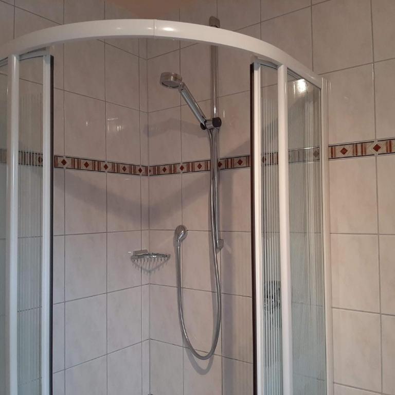 Ferienwohnung Aschaber - Apartment mit Dusche - 17