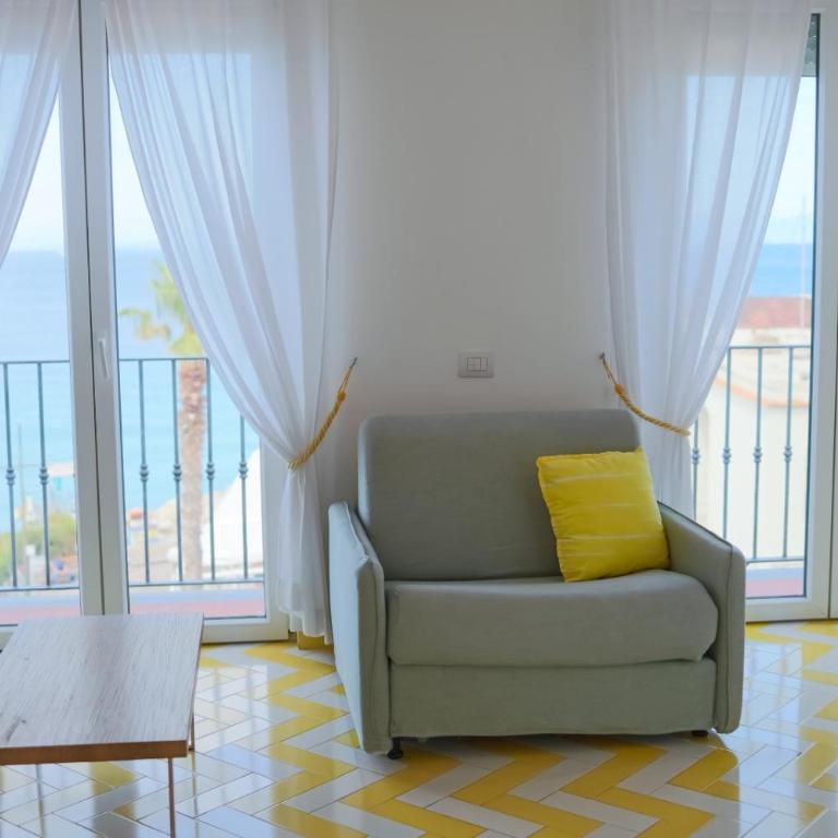 Relais Maresca Luxury Small Hotel & Terrace Restaurant - Junior Suite con Vista Mare e 2 Balconi - 1