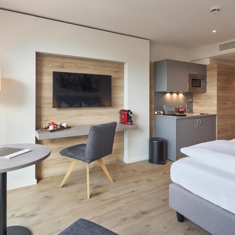 Boardinghouse Das RUNDUM - Doppelzimmer mit Bergblick - 1