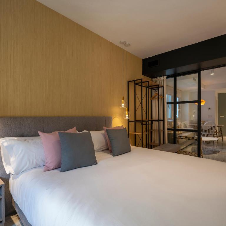 CALM SUITES Molino Corteza del Carmen - Penthouse Apartment with Views to the Cathedral - 27