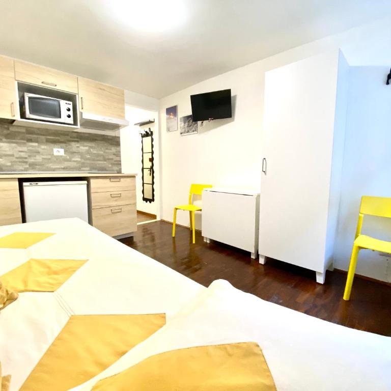 Luna's Cozy Apartment, skiin skiout in centre - Apartment mit 1 Schlafzimmer - 7