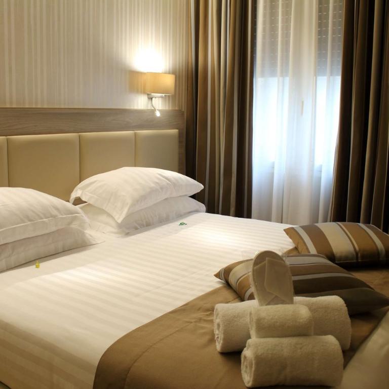 Best Western Hotel Moderno Verdi - Camera King Comfort - 5