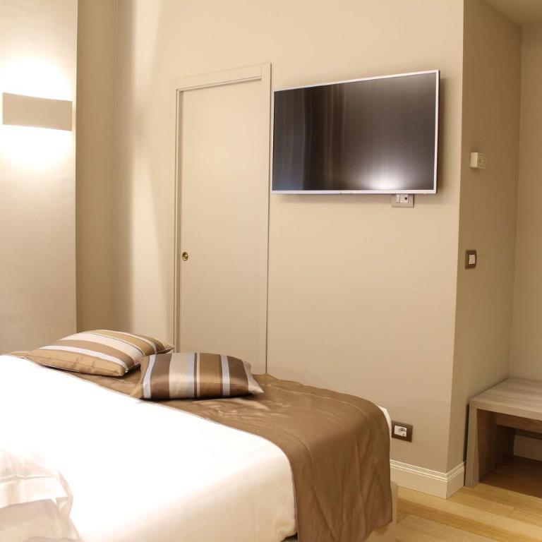 Best Western Hotel Moderno Verdi - Camera King Comfort - 7