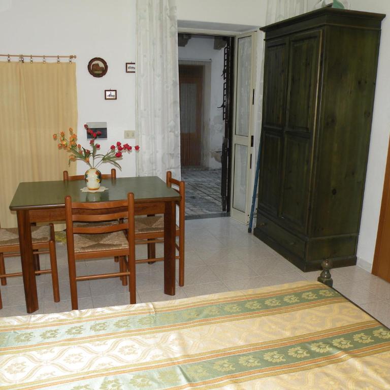 Appartamenti Holiday Housing Lipari Centro - Appartamento Monolocale - 2