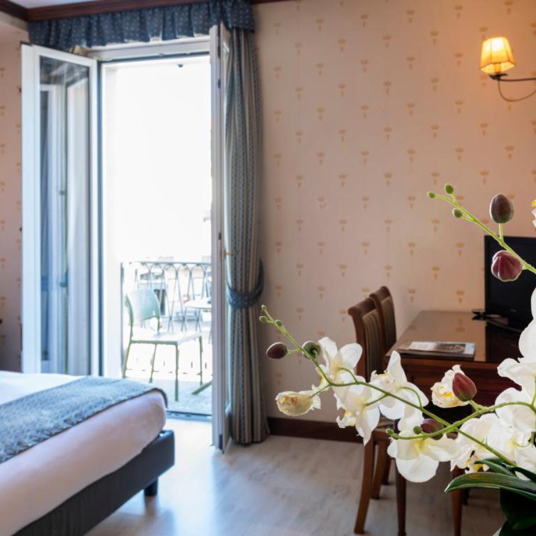 Hotel Du Lac Menaggio - Camera Matrimoniale con Vista Lago e Terrazza - 6