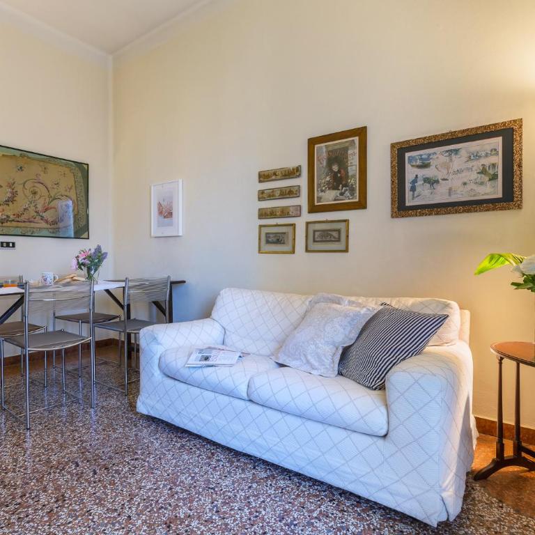GuestHost - Saffi Huge Apartment a pochi passi dall'Ospedale - Two-Bedroom Apartment - 3