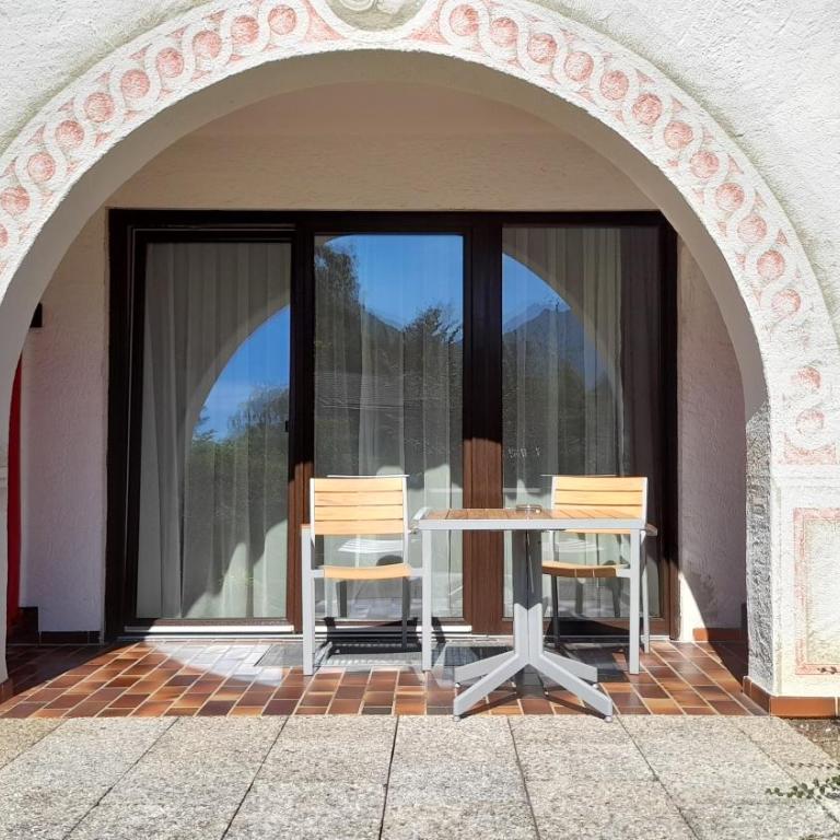 Gästehaus am Kurpark - Doppelzimmer mit Terrasse - 8