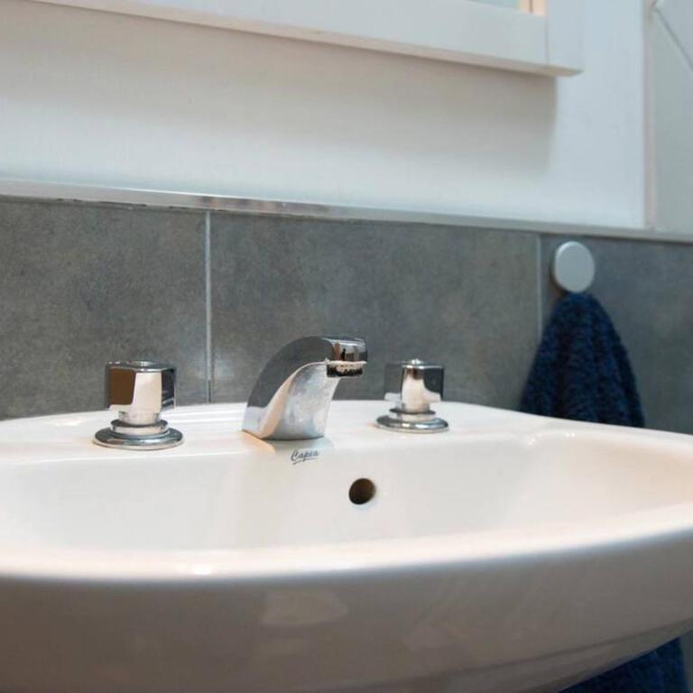 RELÁJATE Y DISFRUTA DE LA MEJOR ZONA DE CORDOBA. - Apartamento de 2 dormitorios - 5
