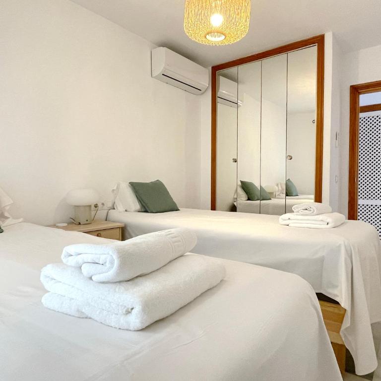 Semidetached Duplex home at Puebla Aida, Mijas Golf with pool, golf and sea views - Casa de 2 dormitorios - 14