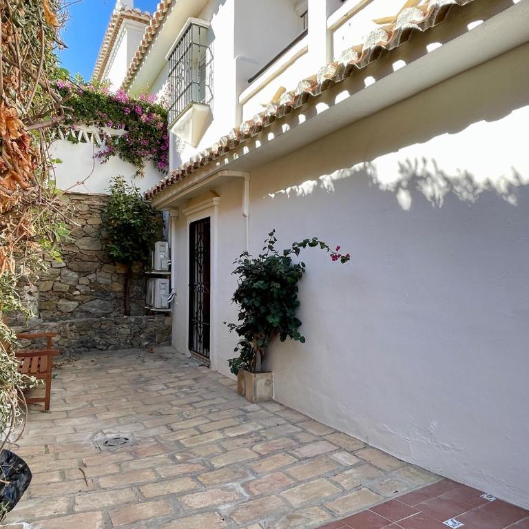 Semidetached Duplex home at Puebla Aida, Mijas Golf with pool, golf and sea views - Casa de 2 dormitorios - 34
