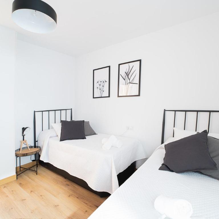Expoholidays - General Tamayo PARKING gratis - Apartamento de 3 dormitorios - 54