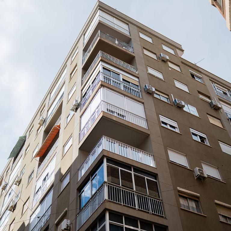 Expoholidays - General Tamayo PARKING gratis - Apartamento de 3 dormitorios - 73