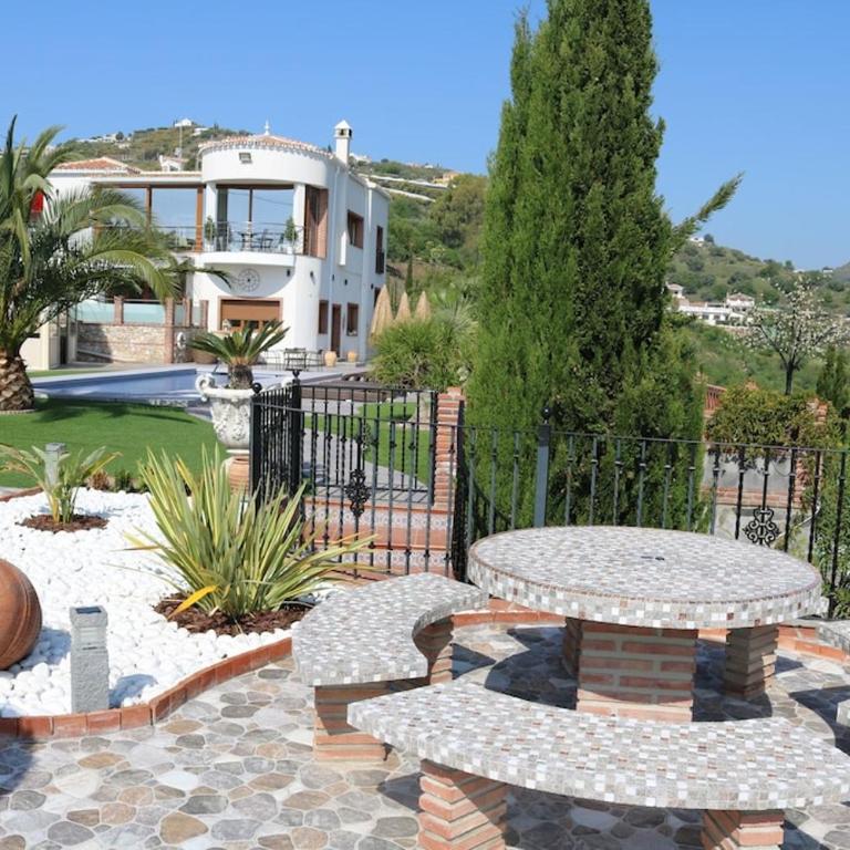 Exceptional Costa del Sol Villa El Espuela for 10 Heated pool Amazing views & quality - Villa con piscina privada - 48