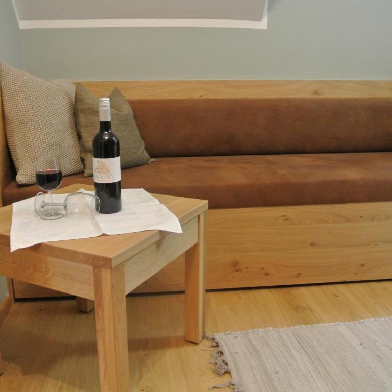 Haus Fischer Nassfeldblick - Doppelzimmer mit Balkon - 2