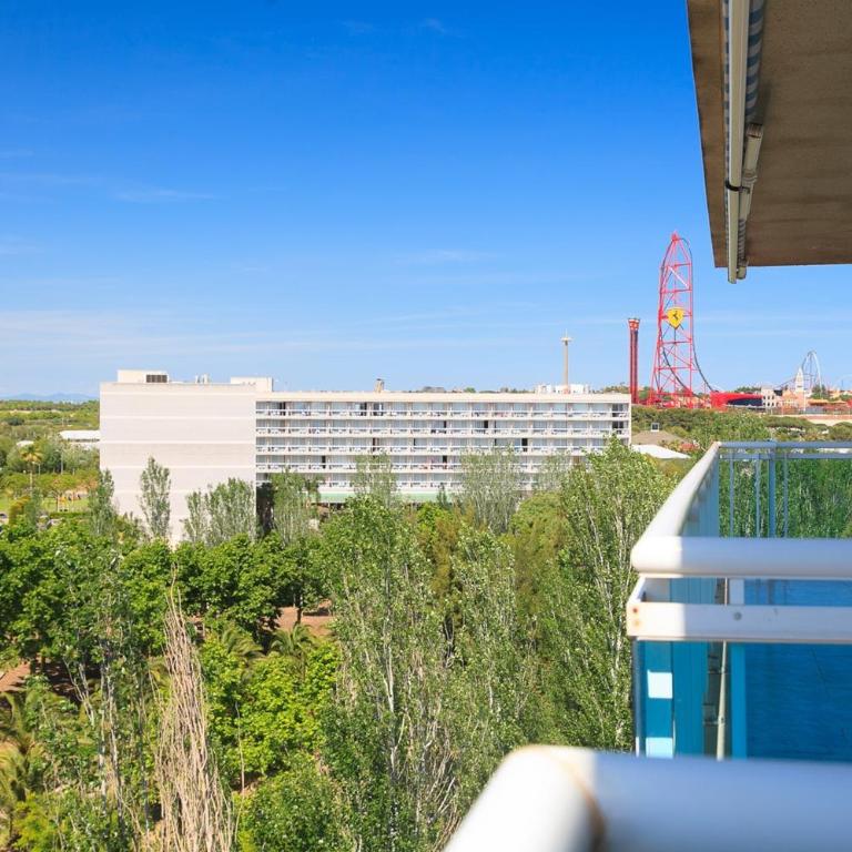 UHC Village Park Apartments - Apartamento de 2 dormitorios - 4