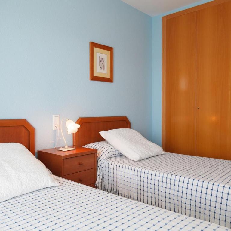 UHC Village Park Apartments - Apartamento de 2 dormitorios - 14