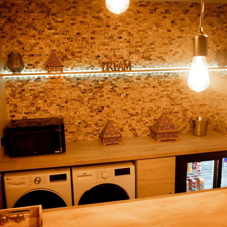 LE LOFT A BULLES (85m2 Jacuzzi Hammam Billiard Bar Douche Sauna) - Apartamento de 1 dormitorio - 14