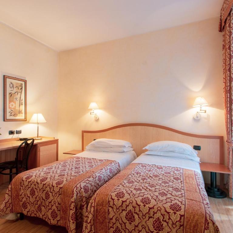 Hotel Bologna - Chambre Double ou Lits Jumeaux - 9