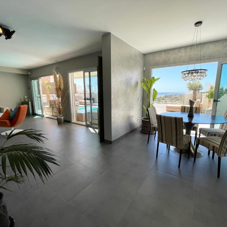 Luxury Villa Morelli with seaview & heated pool - Deluxe Villa - 10