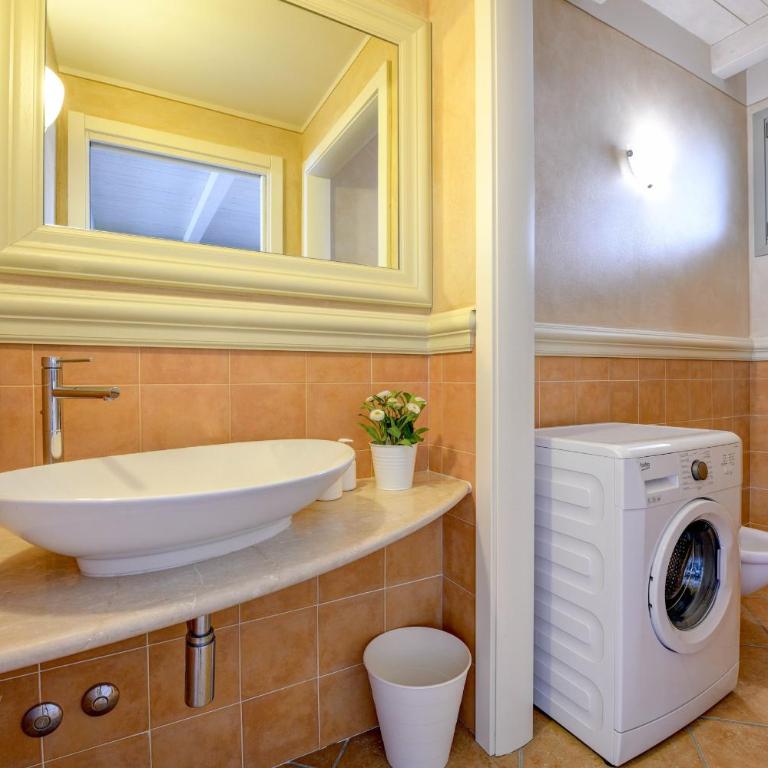 Casa della Romantica - Appartamentino su 2 Livelli - 12