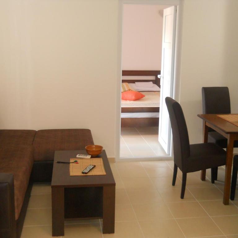 Apartments Brnjada - Dupleks Apartman - 7