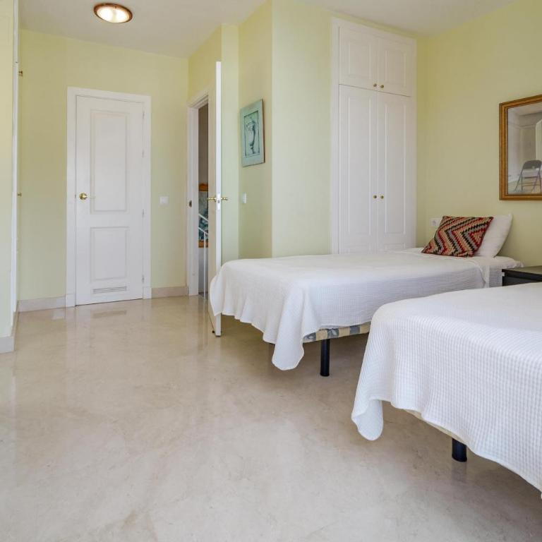 Seaside 3 bedroom Penthouse Next to the Beach in San Pedro - Apartamento Ático - 22
