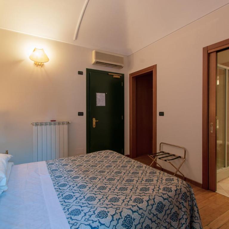 Hotel Bologna - Chambre Double Économique - 8