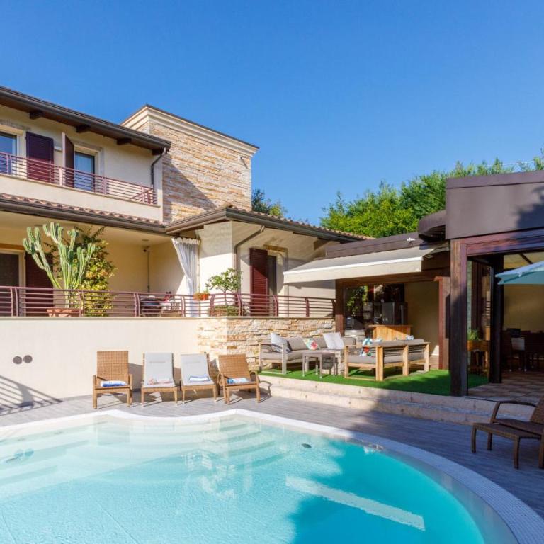 VILLA ALAIS 8, Emma Villas - Villa con 4 Camere da Letto - 6