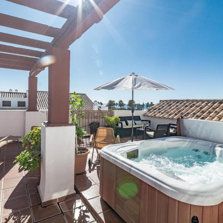 Seaside 3 bedroom Penthouse Next to the Beach in San Pedro - Apartamento Ático - 2