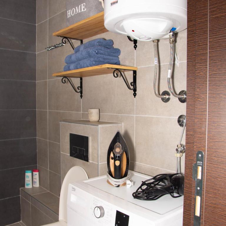 Laura Apartment - One-Bedroom Apartment - 24