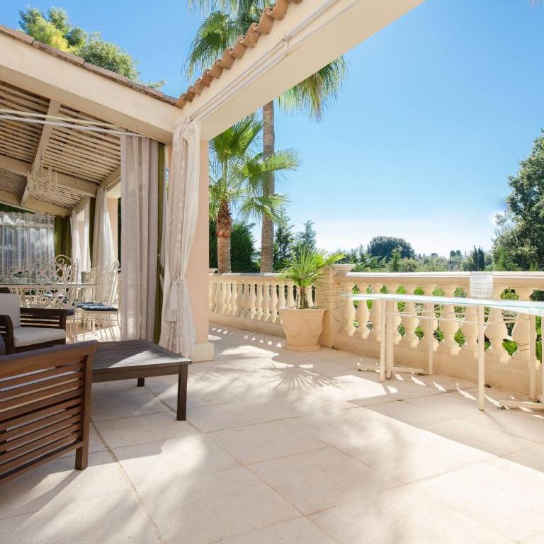 Juan Les Pins Near Cannes Beaches 18-20 Guests - Villa - 17