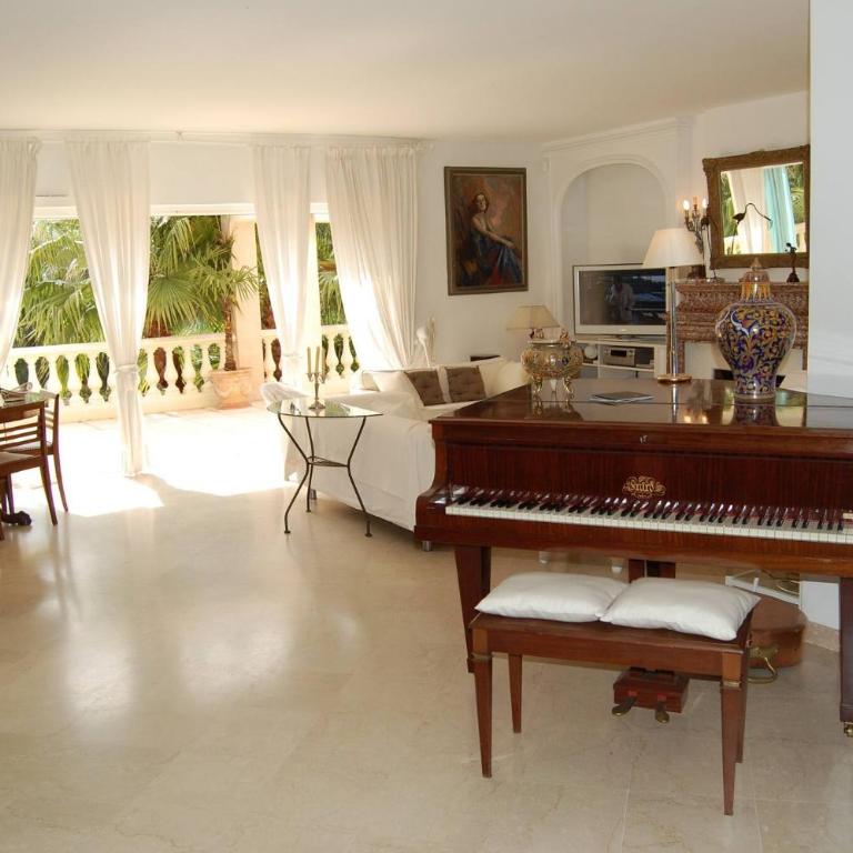 Juan Les Pins Near Cannes Beaches 18-20 Guests - Villa - 24