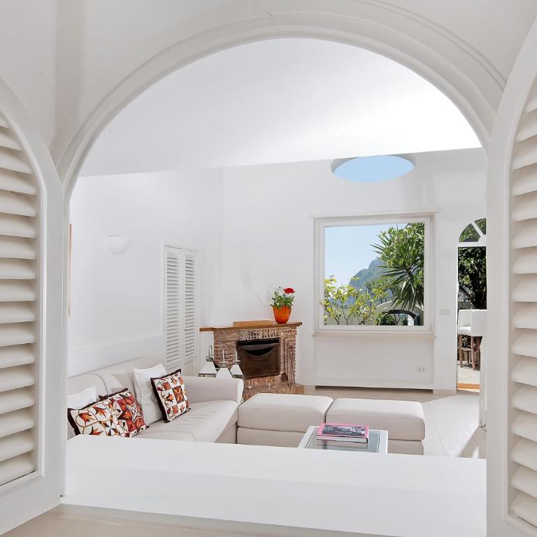 Villa Mariuccia Capri - Appartamento su 2 Livelli con 1 Camera da Letto, Terrazza e Vista Mare - 4