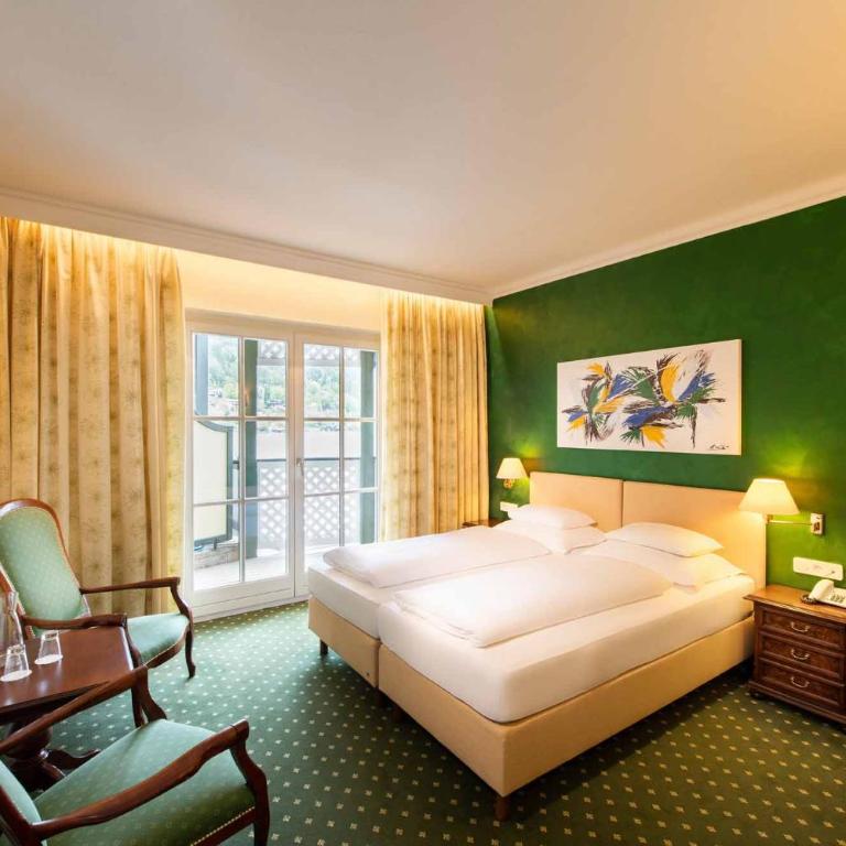 SEEGLÜCK Hotel Forelle Superior - Superior Doppelzimmer Seeseite - 1