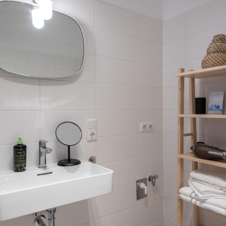 Limehome Linz Hopfengasse - Suite M - 8