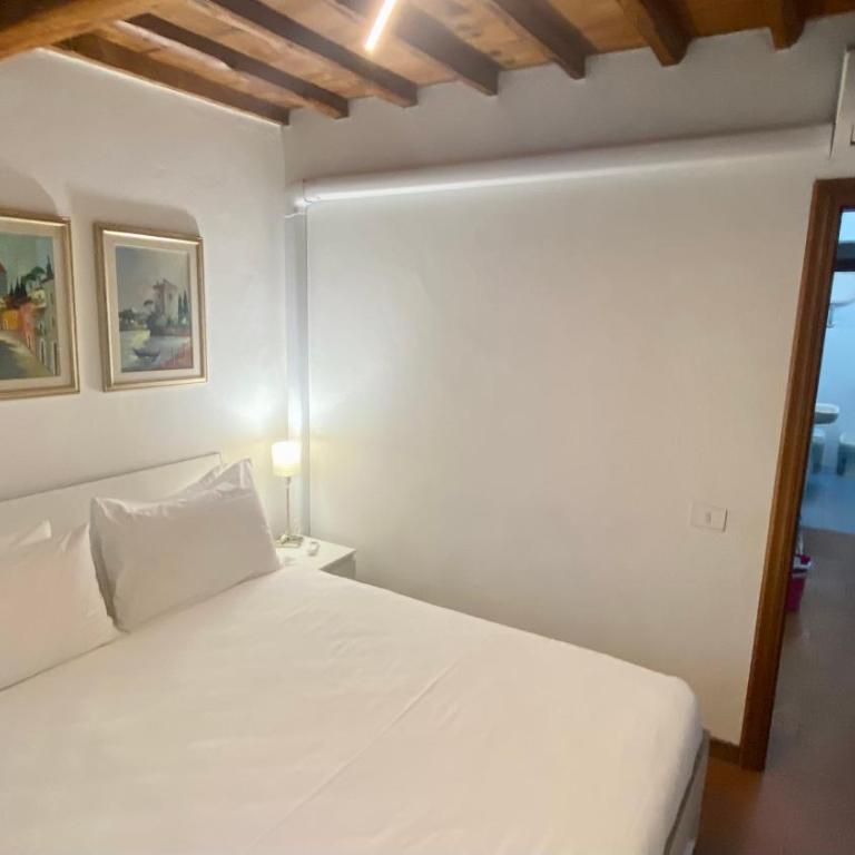 Chiasso degli Armati - One-Bedroom Apartment - 15