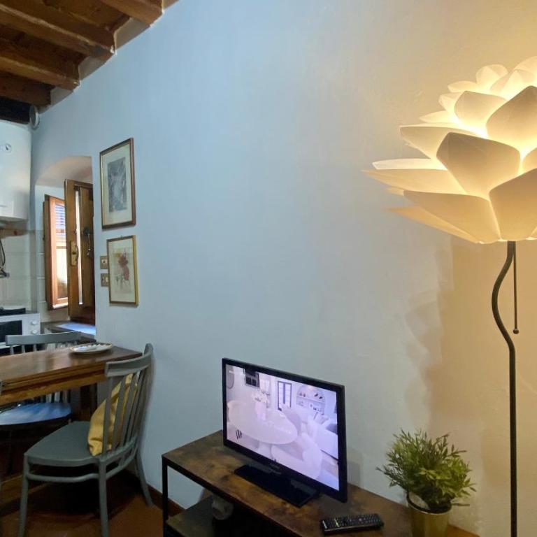 Chiasso degli Armati - One-Bedroom Apartment - 37