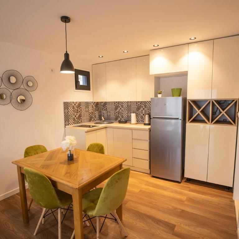 Vista Durmitor - luxury cabin - Two-Bedroom House - 11