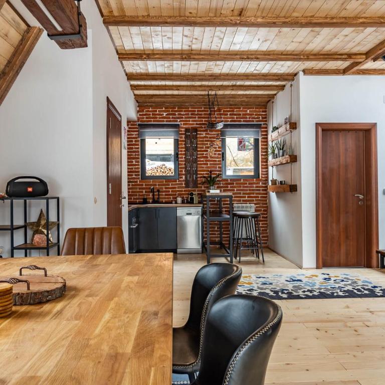 Kežman Mountain Houses - Two-Bedroom Chalet - 8