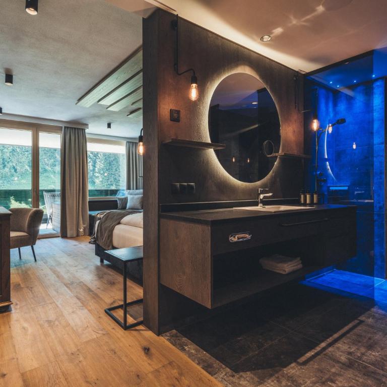 Hotel Tirolerhof 4 Sterne Superior - Junior Suite - 3