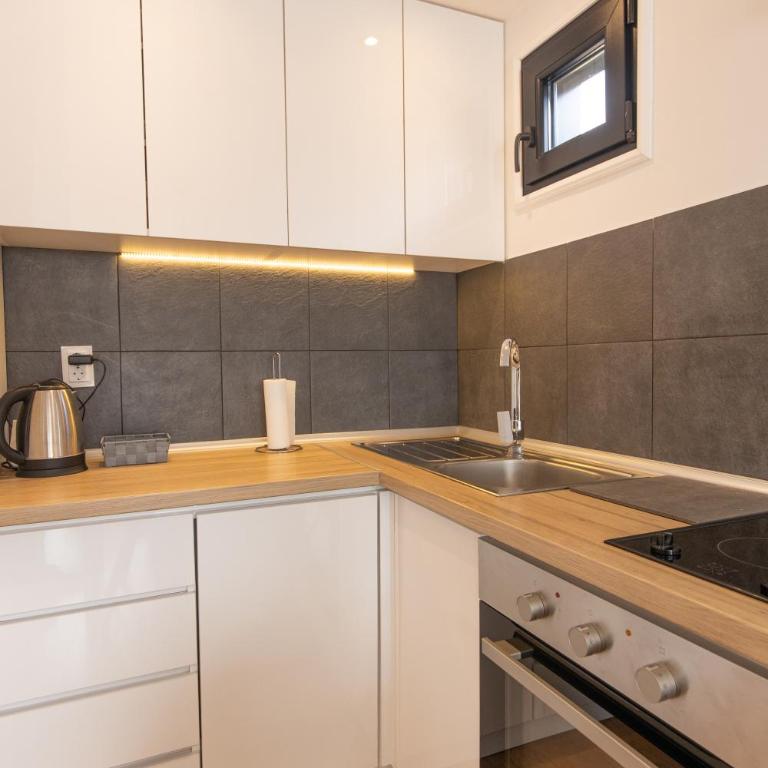 Vista Durmitor - luxury cabin - Two-Bedroom House - 25