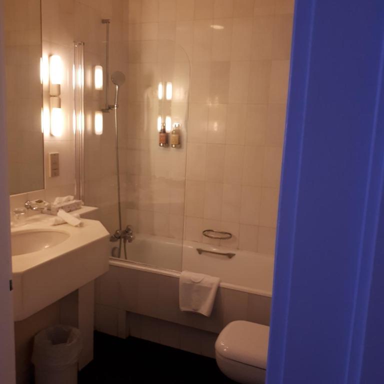 Hotel Du Parc - Mulhouse Centre - Chambre Lit Queen-Size Deluxe - 2