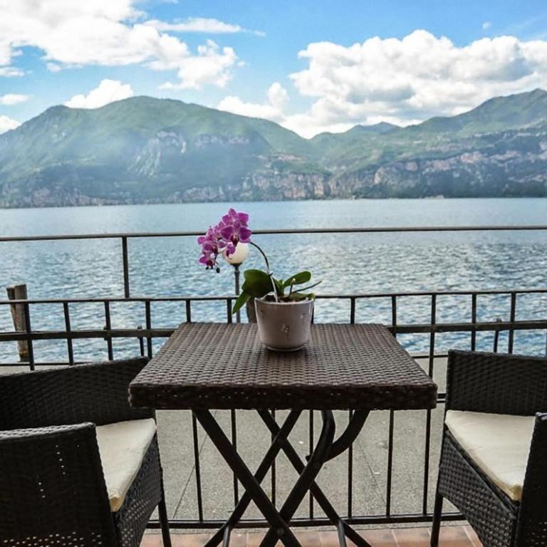 Lake Front Hotel Brenzone - Junior Suite Deluxe - 4